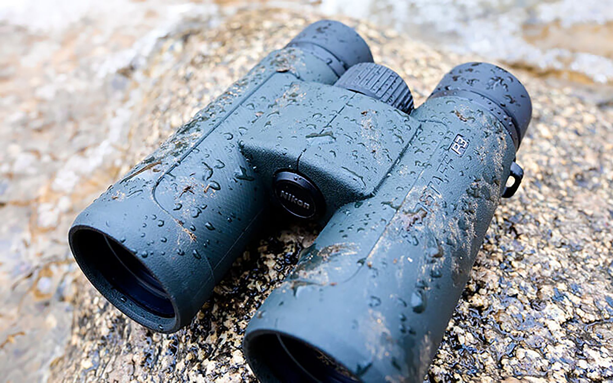 Nikon ProStaff P3 10x42 Binoculars | Dick's Sporting Goods